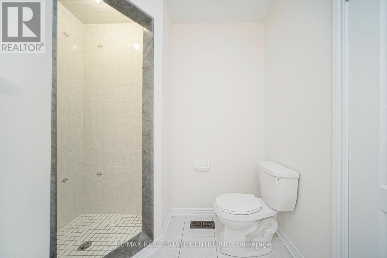26 Miami Grove, Brampton, Ontario  L6Z 0H6 - Photo 35 - W12551814