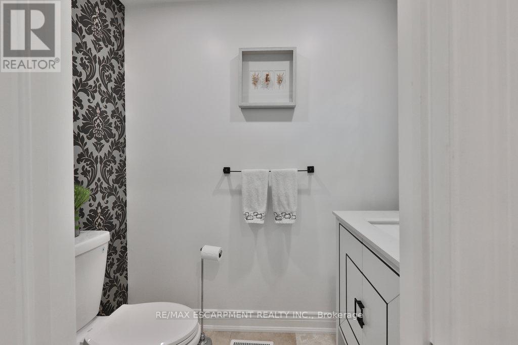 5551 River Grove Avenue, Mississauga, Ontario  L5M 3T6 - Photo 10 - W12551900