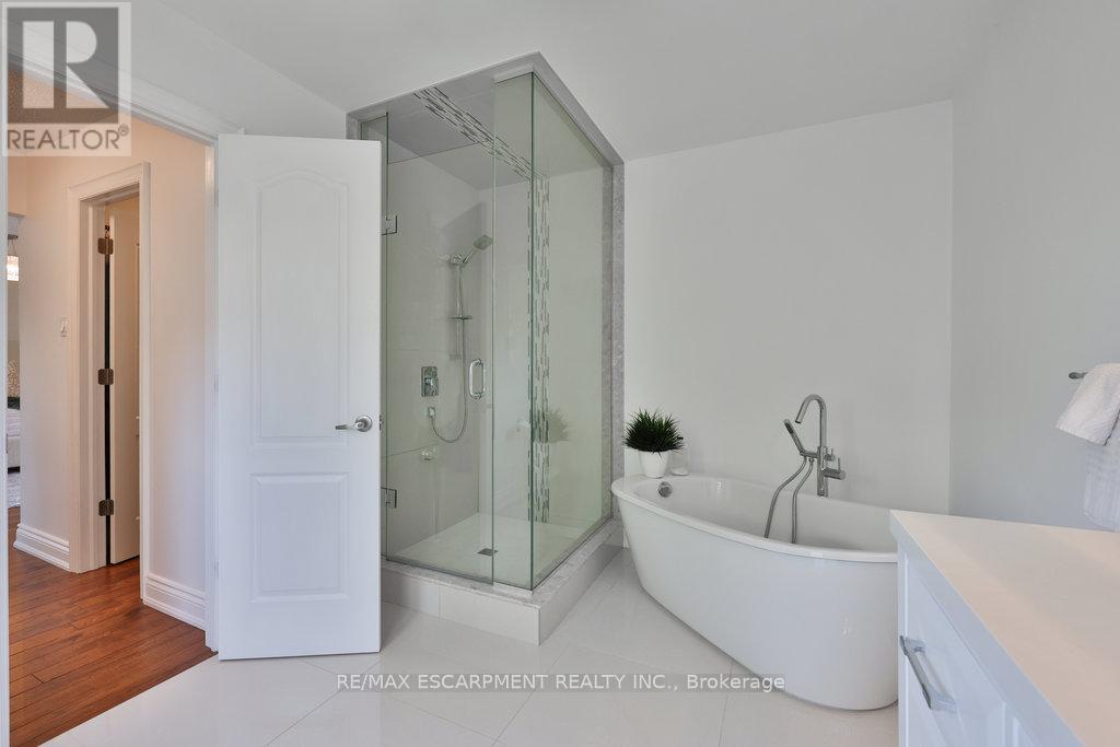 5551 River Grove Avenue, Mississauga, Ontario  L5M 3T6 - Photo 28 - W12551900