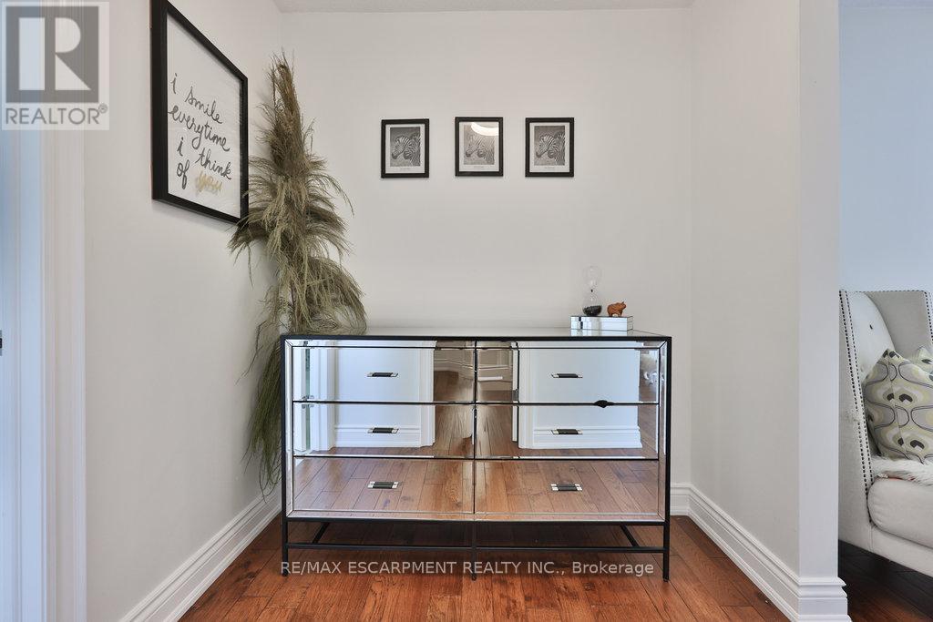 5551 River Grove Avenue, Mississauga, Ontario  L5M 3T6 - Photo 29 - W12551900