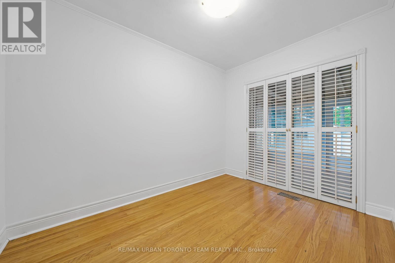 25 Westhead Road, Toronto, Ontario  M8W 4R7 - Photo 16 - W12551936