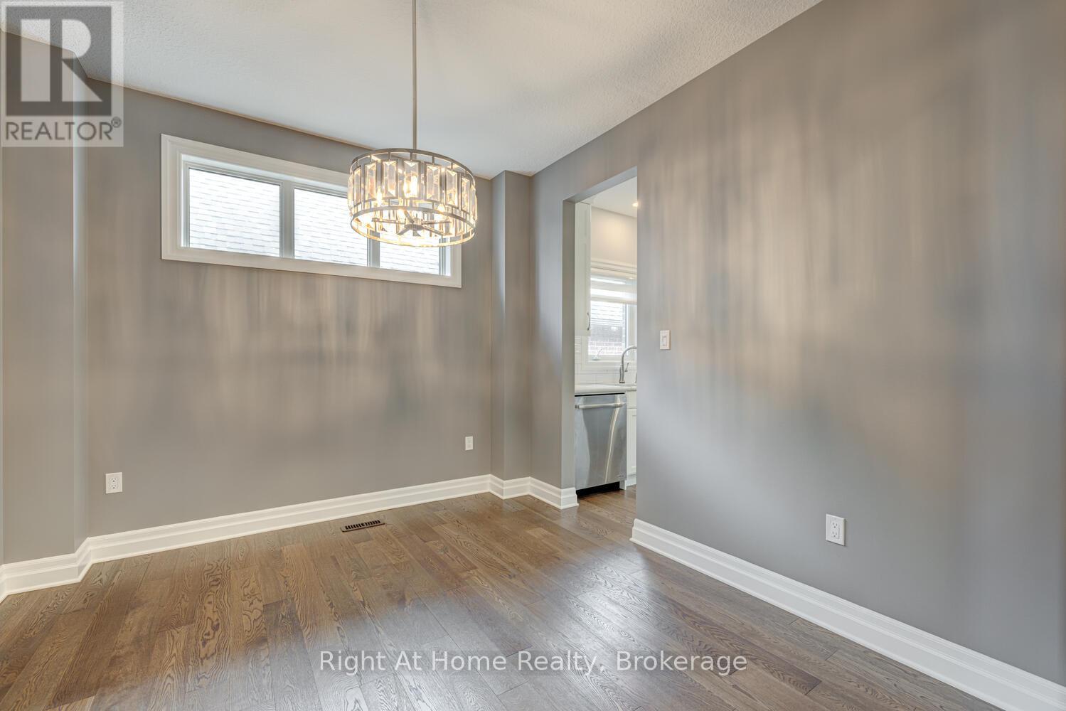 1038 Trailsway Avenue, London South, Ontario N6K 0J2 - Photo 7 - X12552006