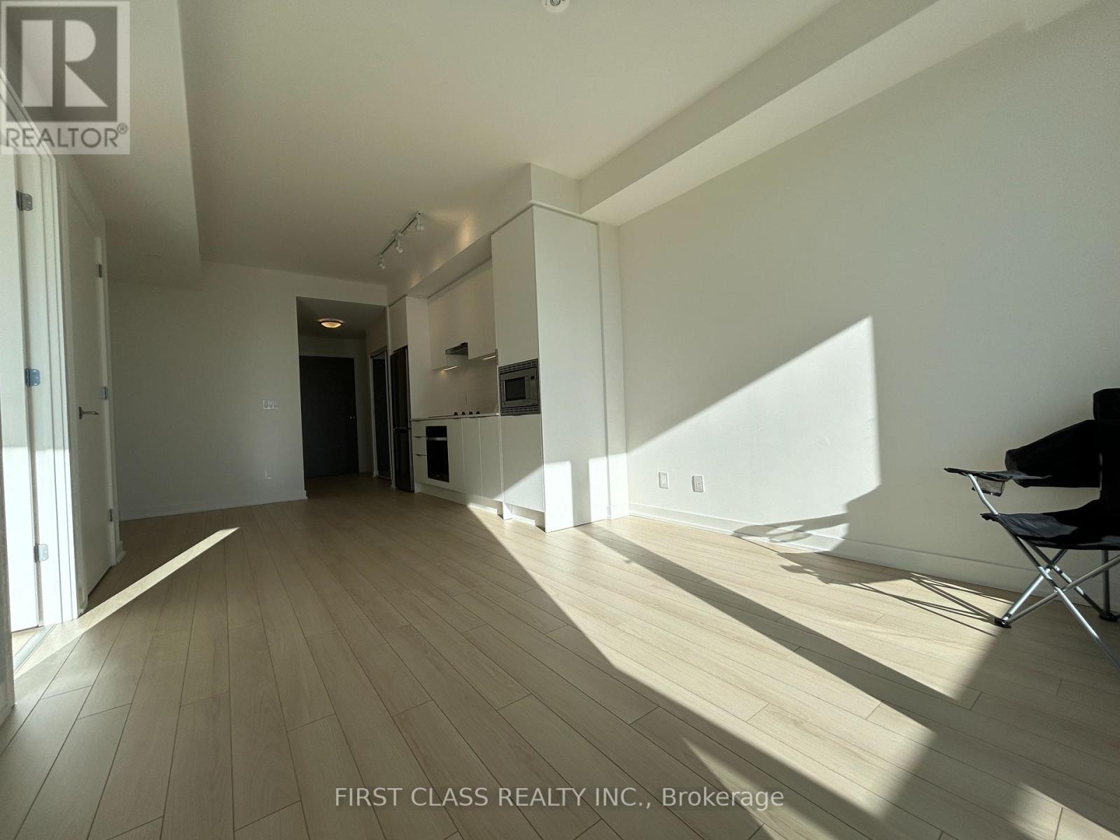 1207 - 3071 Trafalgar Road, Oakville, Ontario L6H 8C6 - Photo 19 - W12549818