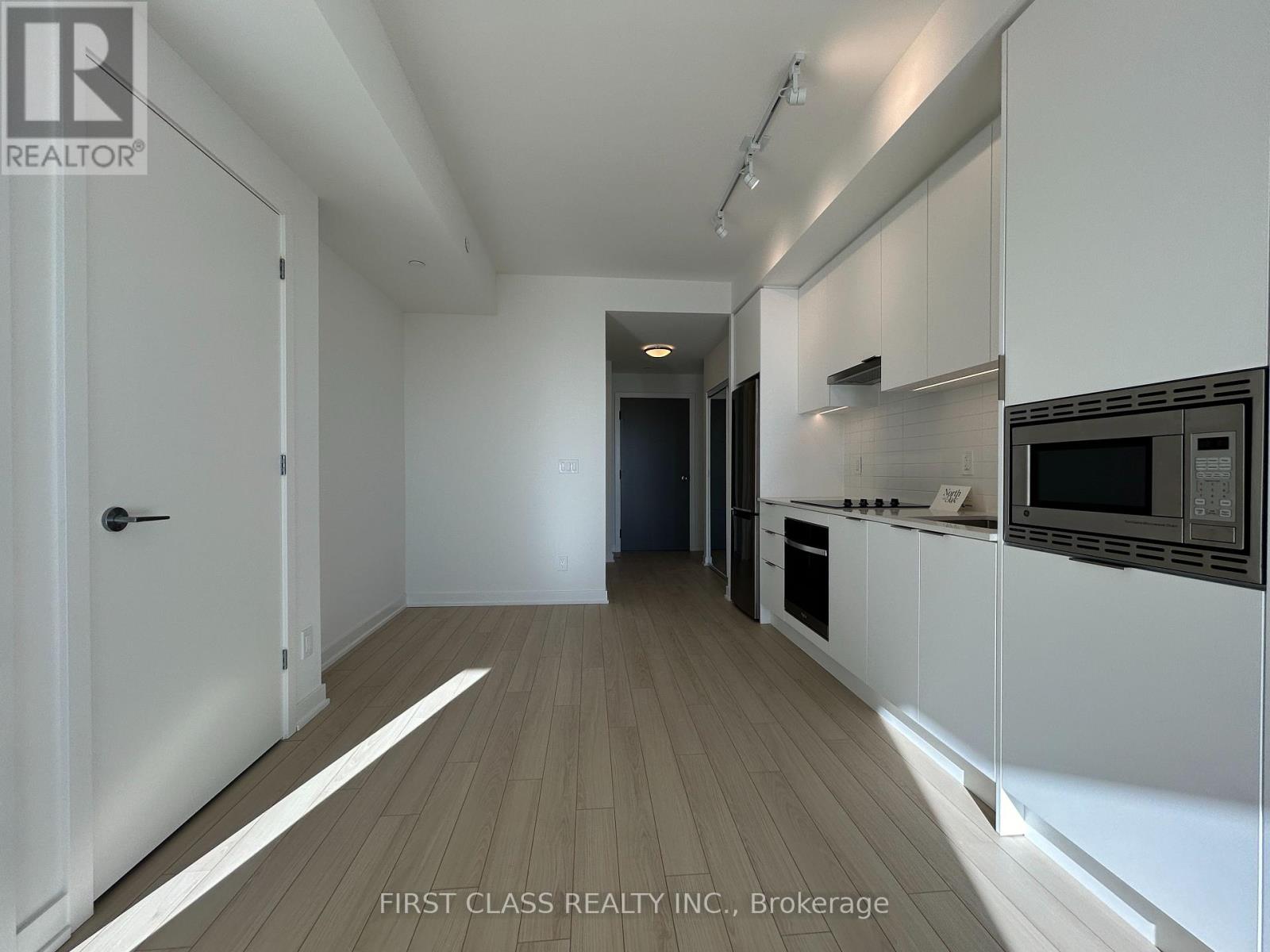 1207 - 3071 Trafalgar Road, Oakville, Ontario L6H 8C6 - Photo 20 - W12549818