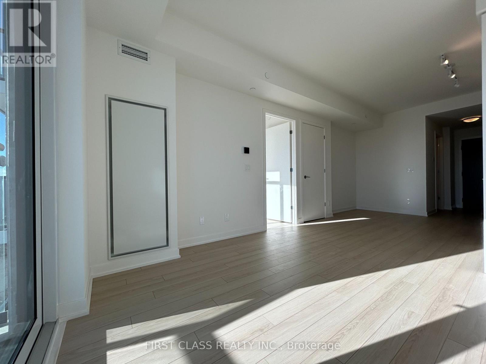 1207 - 3071 Trafalgar Road, Oakville, Ontario L6H 8C6 - Photo 21 - W12549818