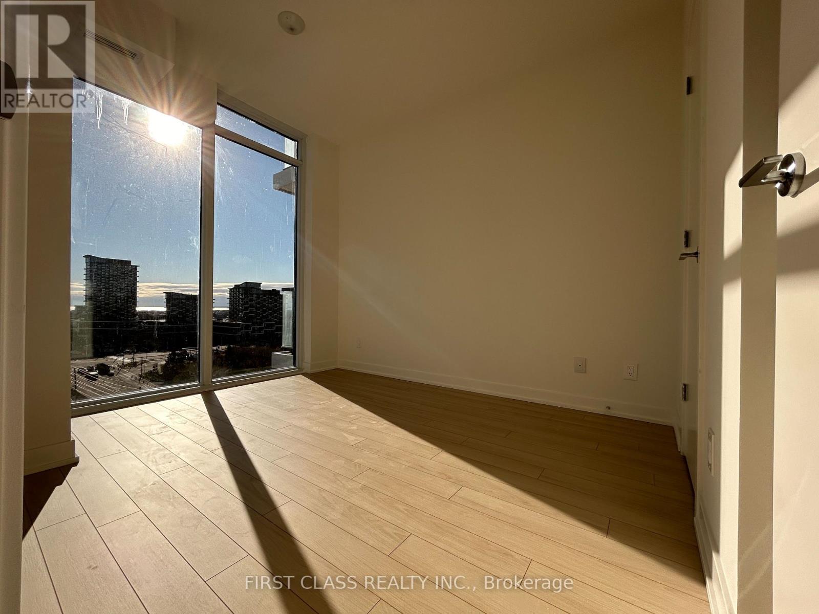 1207 - 3071 Trafalgar Road, Oakville, Ontario L6H 8C6 - Photo 22 - W12549818