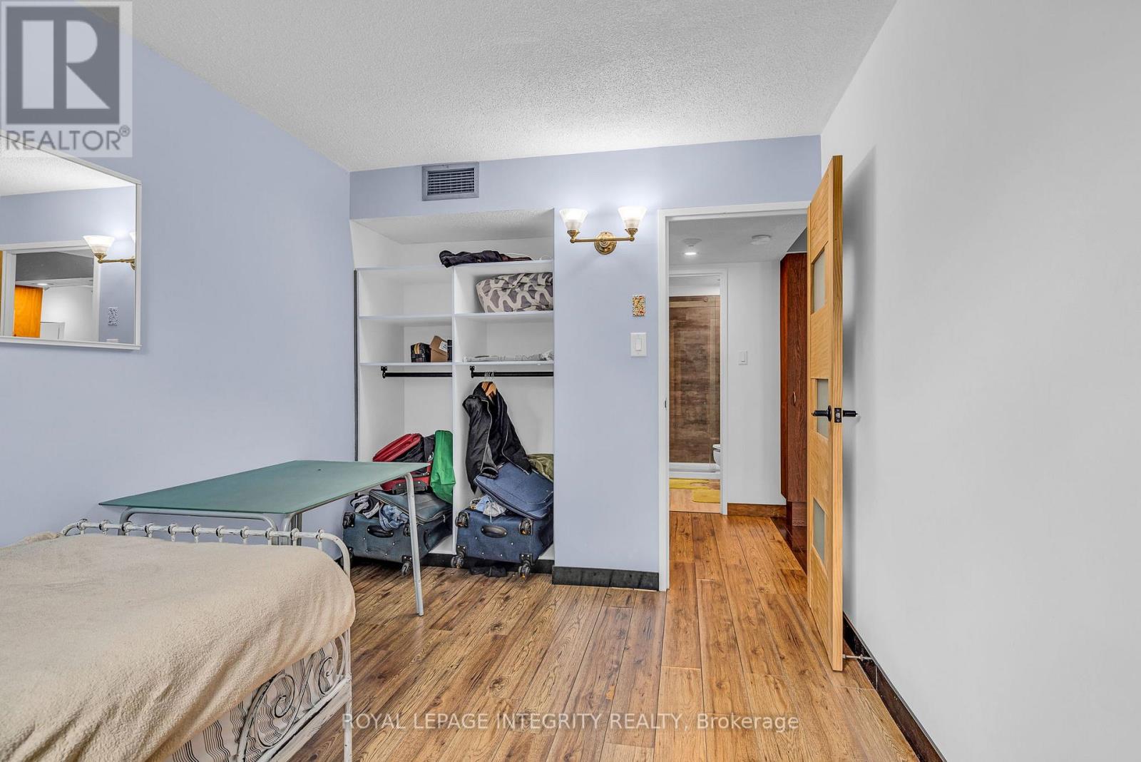 207 - 1180 Ohio Street, Ottawa, Ontario K1H 8N5 - Photo 16 - X12461830