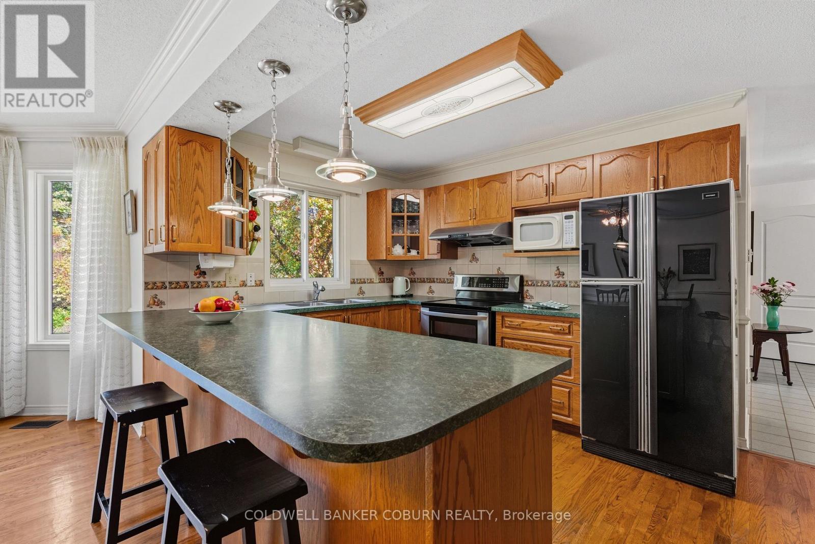 2 Sugar Maple Way, North Grenville, Ontario  K0G 1J0 - Photo 10 - X12469504