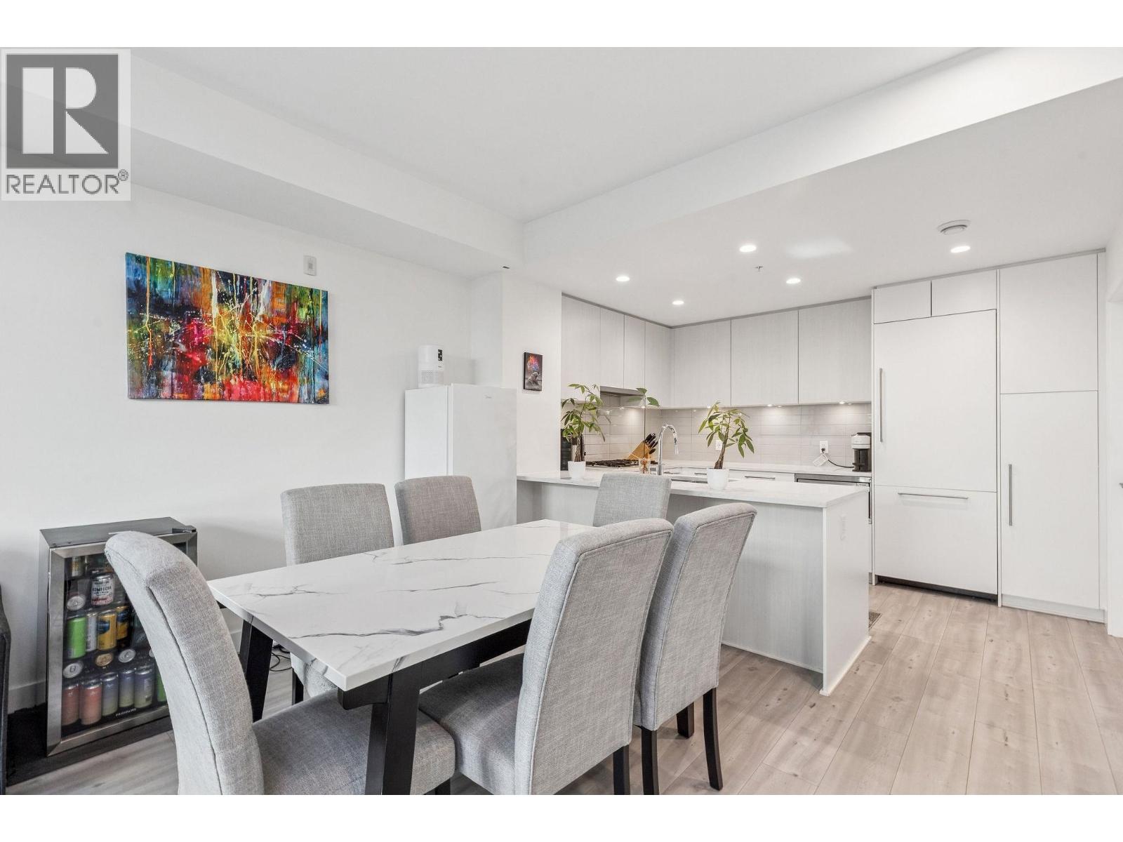 266 2035 Glenaire Drive, North Vancouver, British Columbia  V7P 1Y2 - Photo 7 - R3067839