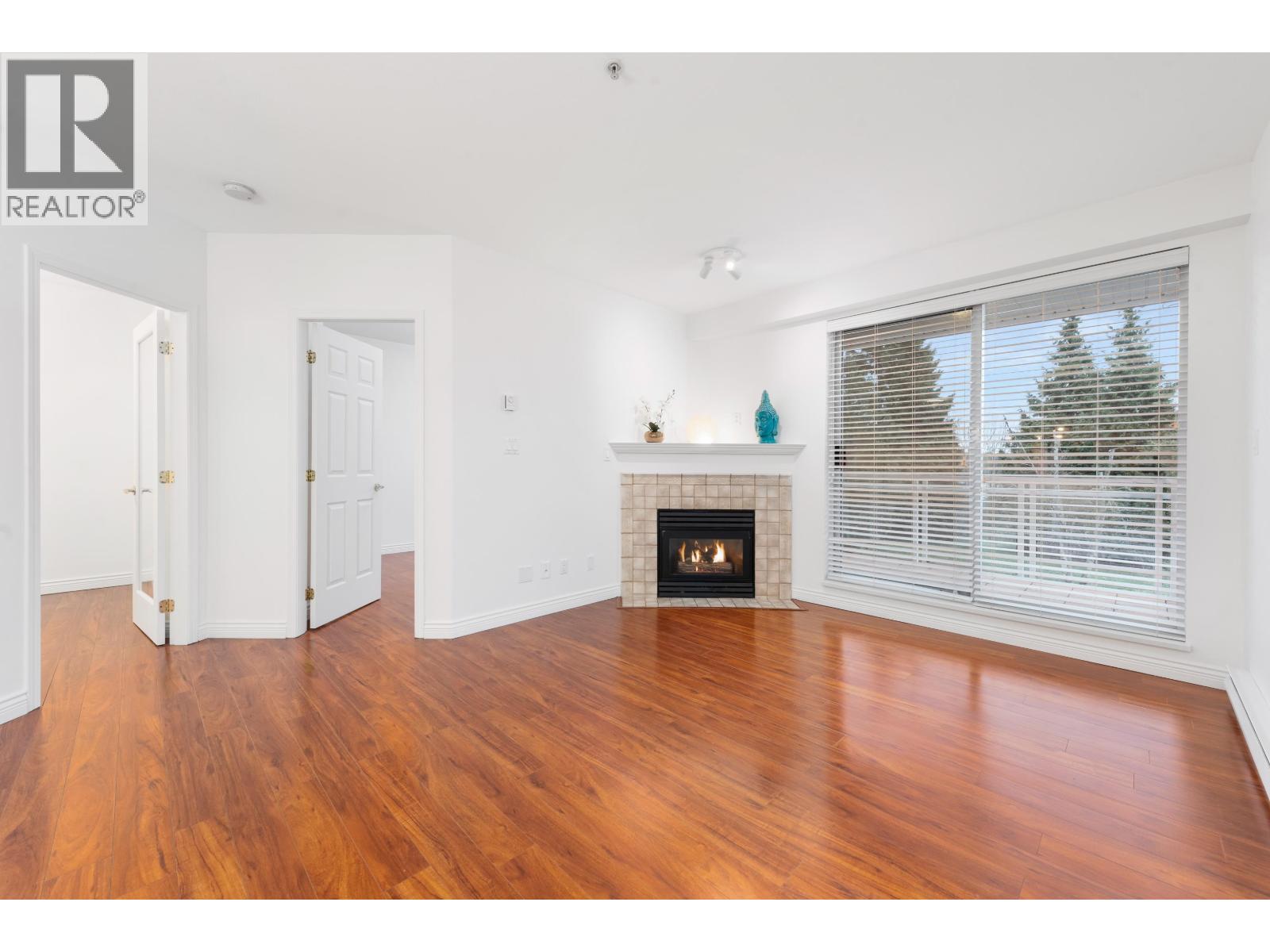 217 3629 Deercrest Drive, North Vancouver, British Columbia  V7G 2S9 - Photo 8 - R3067848