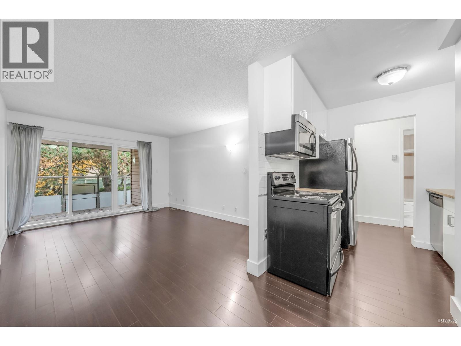 309 825 E 7th Avenue, Vancouver, British Columbia  V5T 1P4 - Photo 5 - R3067849