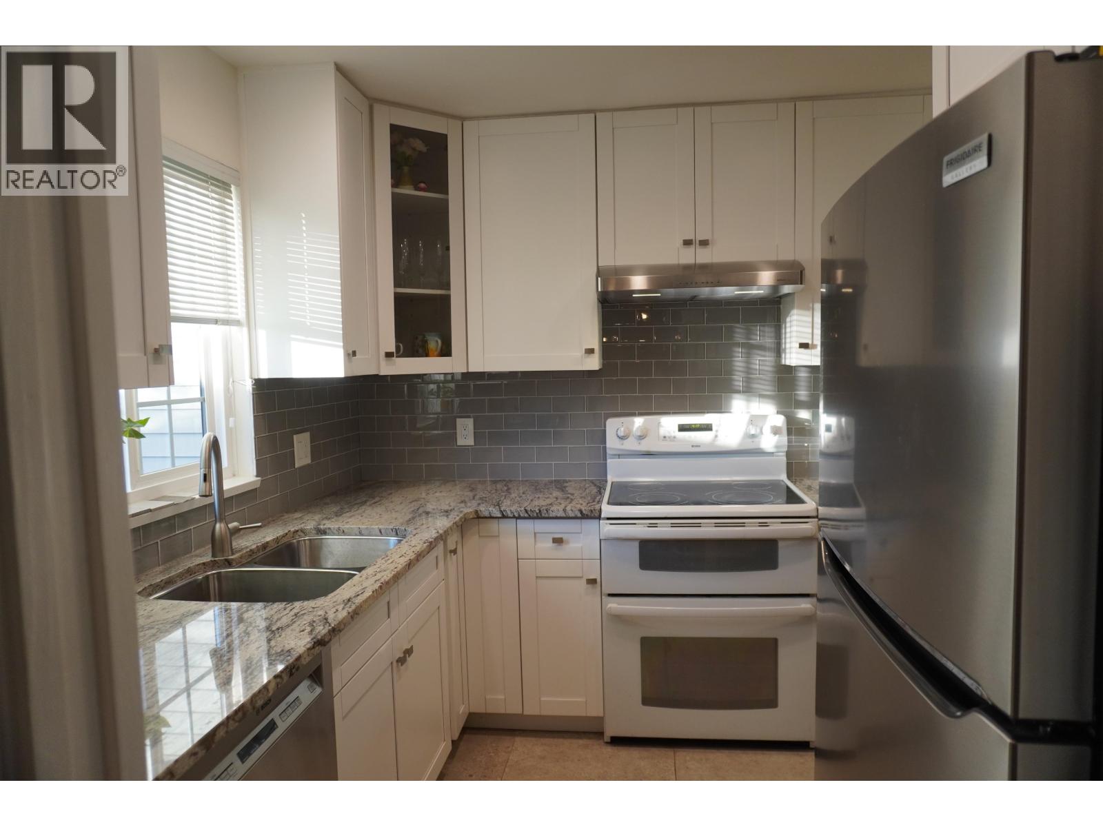 106 1868 E 11th Avenue, Vancouver, British Columbia  V5N 1Z1 - Photo 12 - R3067875