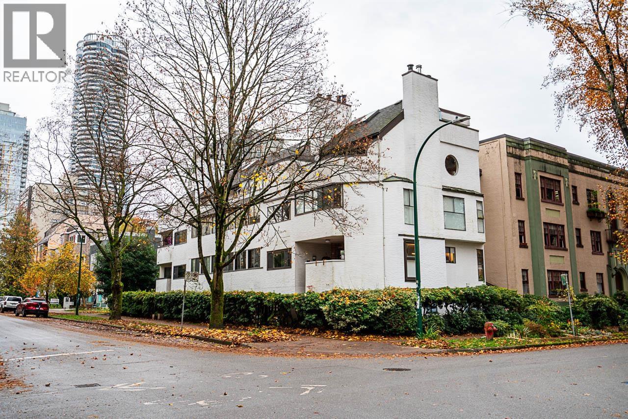 302 936 Bute Street, Vancouver, British Columbia  V6E 1Y8 - Photo 2 - R3067882