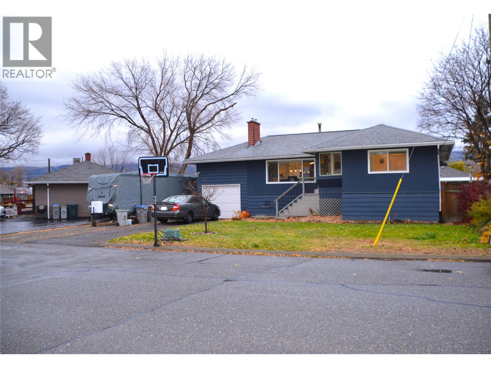 609 Regina Avenue, Kamloops, British Columbia