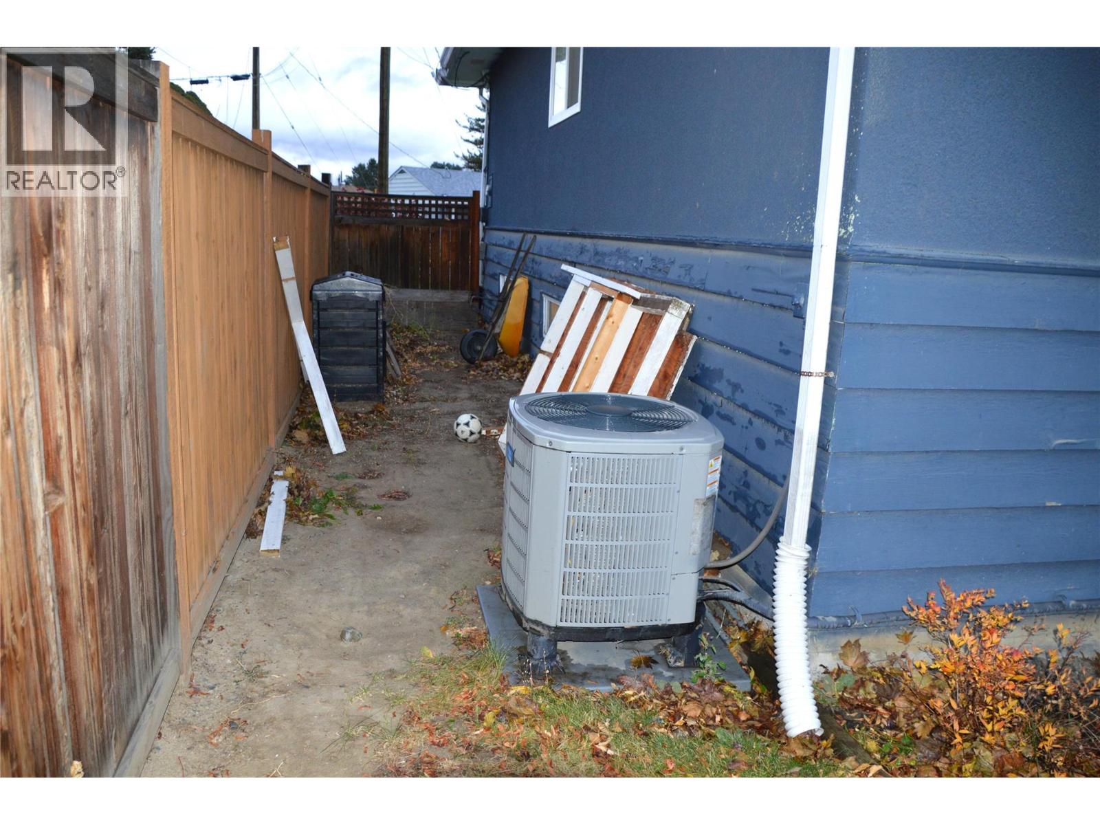 609 Regina Avenue, Kamloops, British Columbia  V2B 1N6 - Photo 13 - 10369457