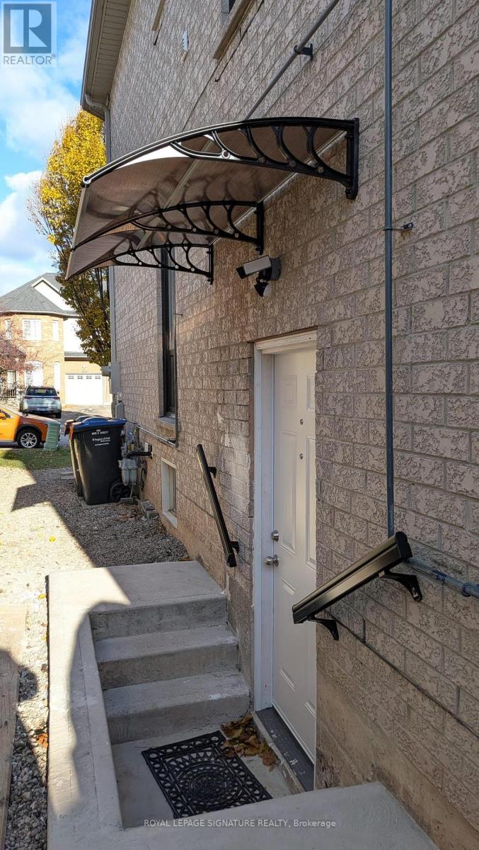 Bsmt - 2304 Bankside Drive, Mississauga, Ontario L5M 6E1 - Photo 4 - W12540398