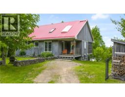 25 Bell Hill Road, long point, New Brunswick