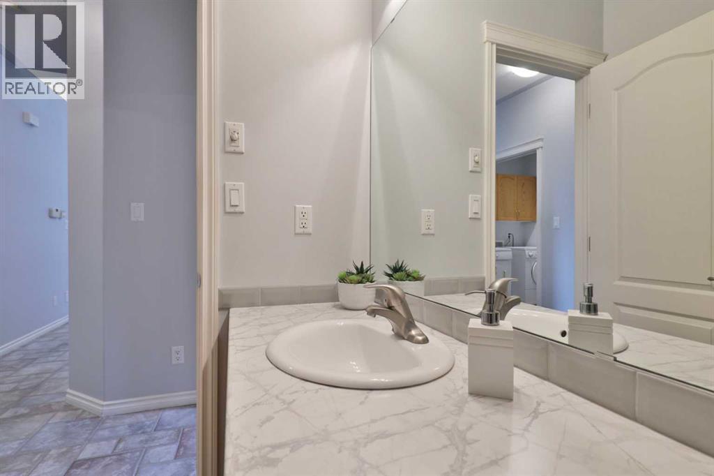 6611 33 Avenue, Camrose, Alberta  T4V 4W9 - Photo 18 - A2262390