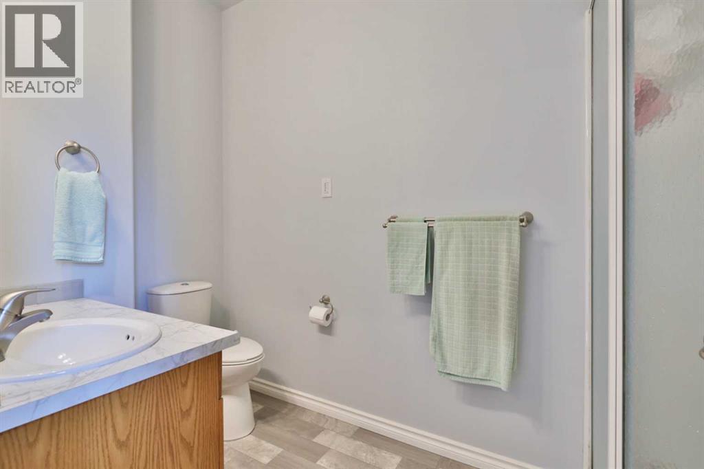 6611 33 Avenue, Camrose, Alberta  T4V 4W9 - Photo 21 - A2262390