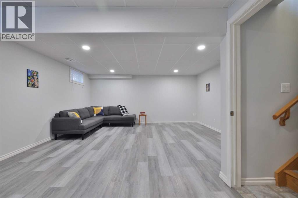 6611 33 Avenue, Camrose, Alberta  T4V 4W9 - Photo 28 - A2262390