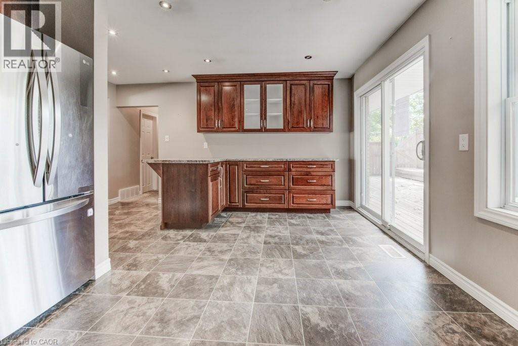 35 Vista Crescent, Kitchener, Ontario  N2M 4C8 - Photo 11 - 40774414