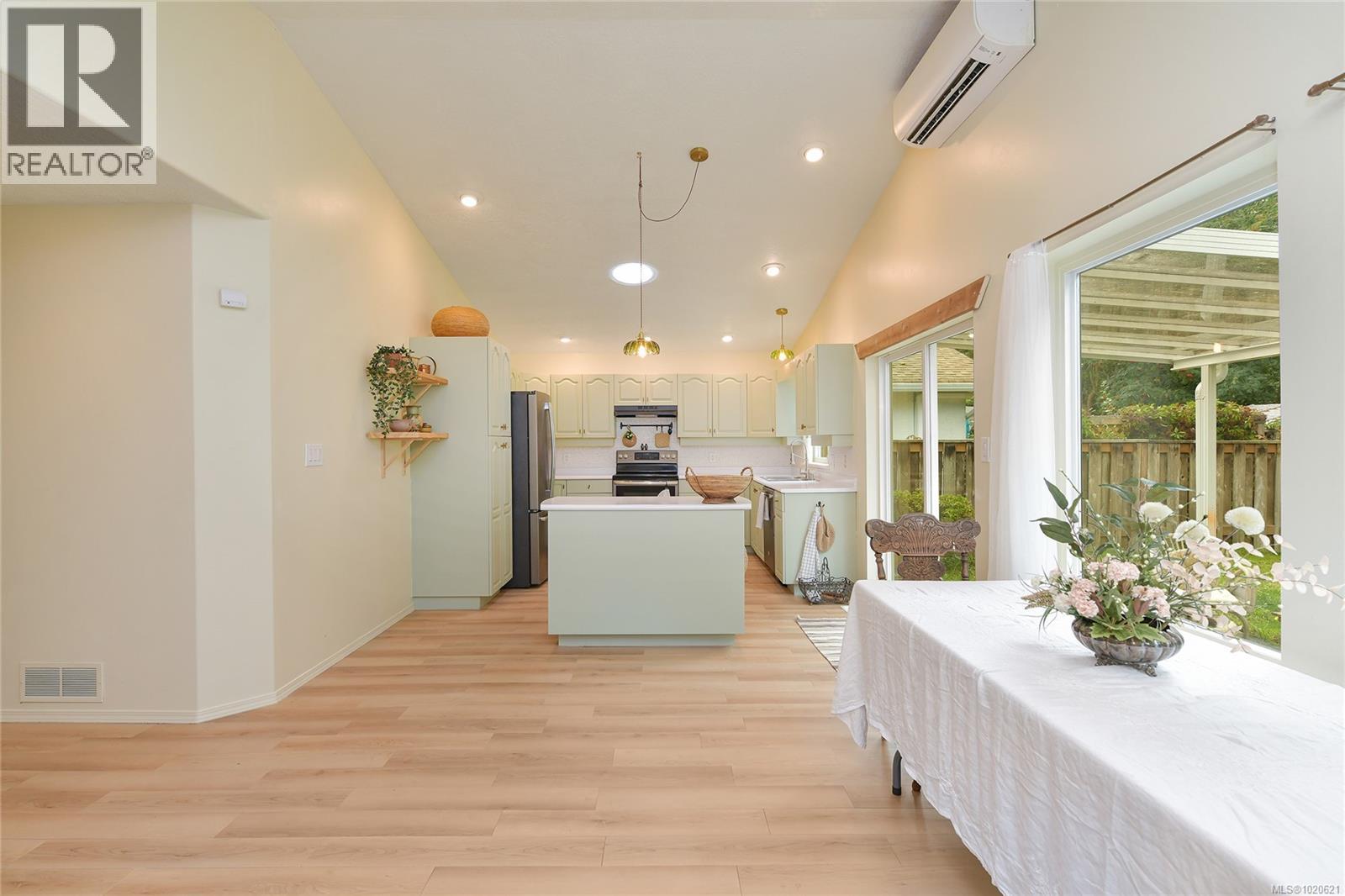 724 Park Pl, Duncan, British Columbia V9L 2J5 - Photo 9 - 1020621