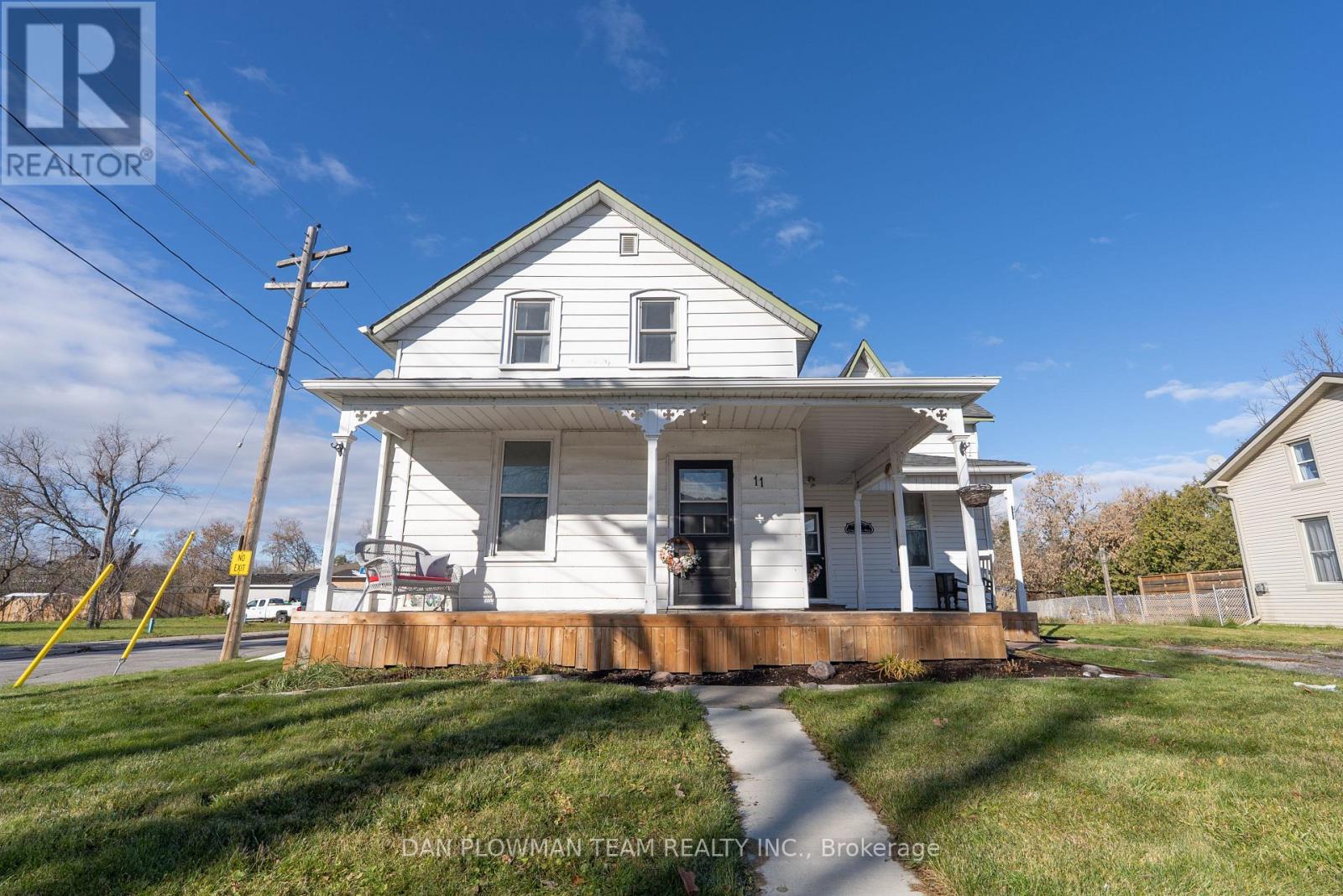 11 King Street W, Kawartha Lakes, Ontario  K0L 2W0 - Photo 3 - X12551802