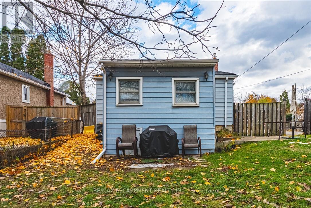 258 West 19th Street, Hamilton, Ontario  L9C 4J4 - Photo 19 - X12551808