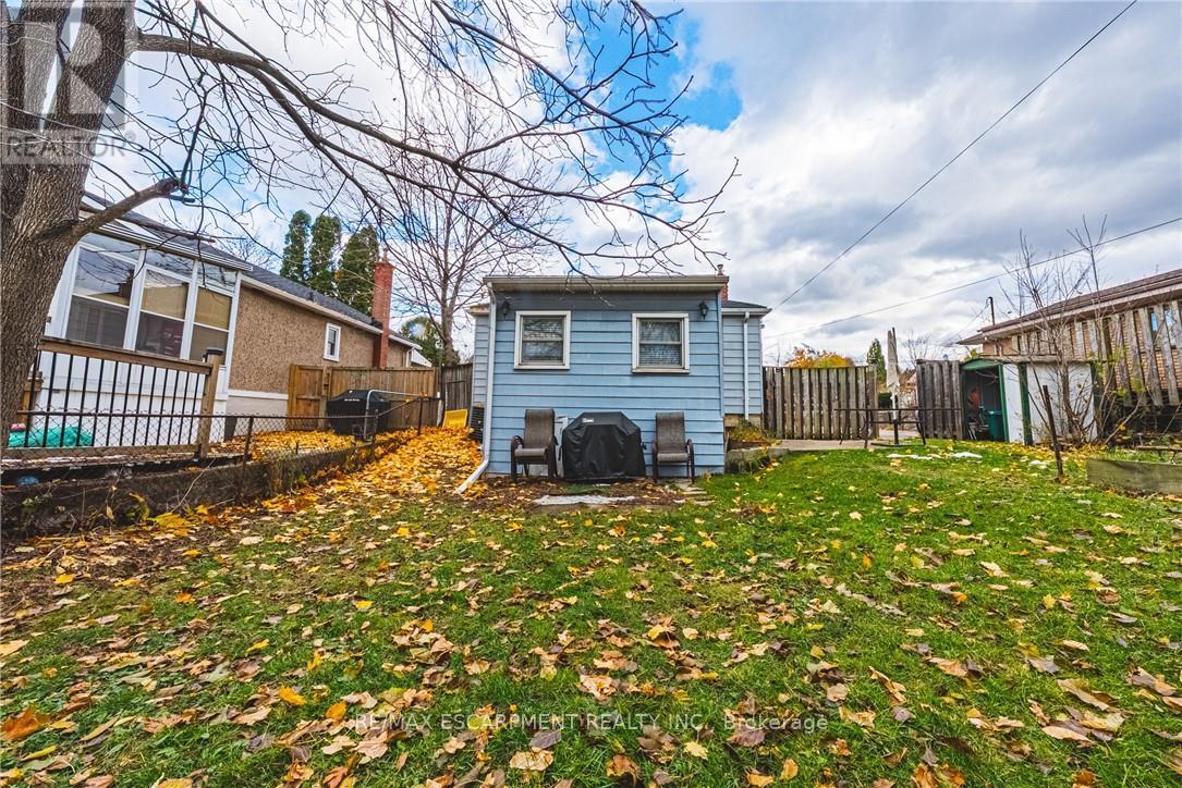 258 West 19th Street, Hamilton, Ontario  L9C 4J4 - Photo 20 - X12551808