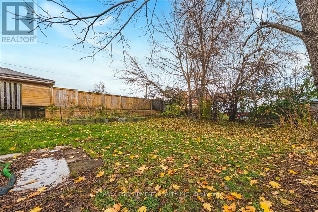 258 West 19th Street, Hamilton, Ontario  L9C 4J4 - Photo 21 - X12551808