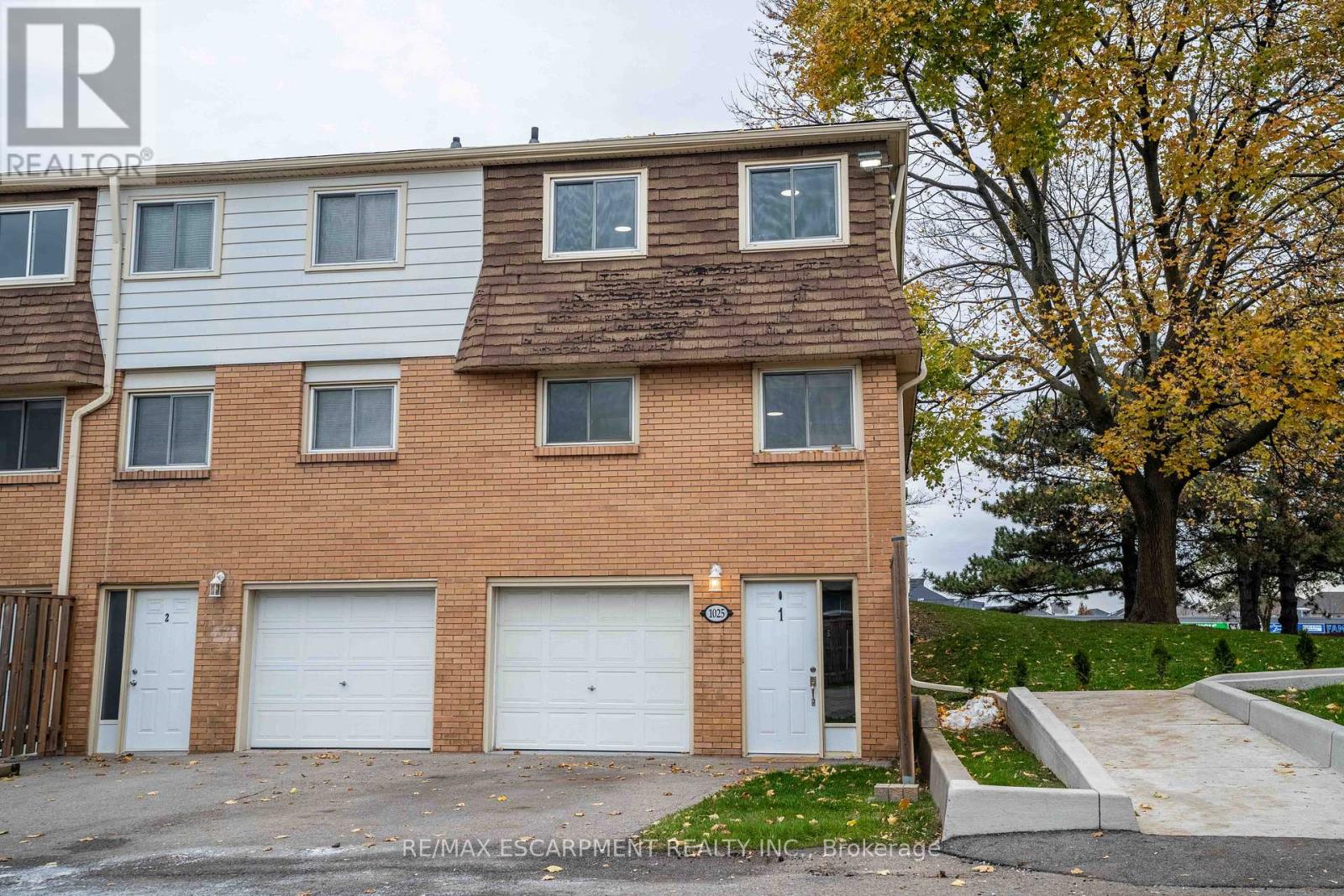 1 - 1025 Upper Gage Avenue, Hamilton, Ontario  L8V 4L2 - Photo 24 - X12551824