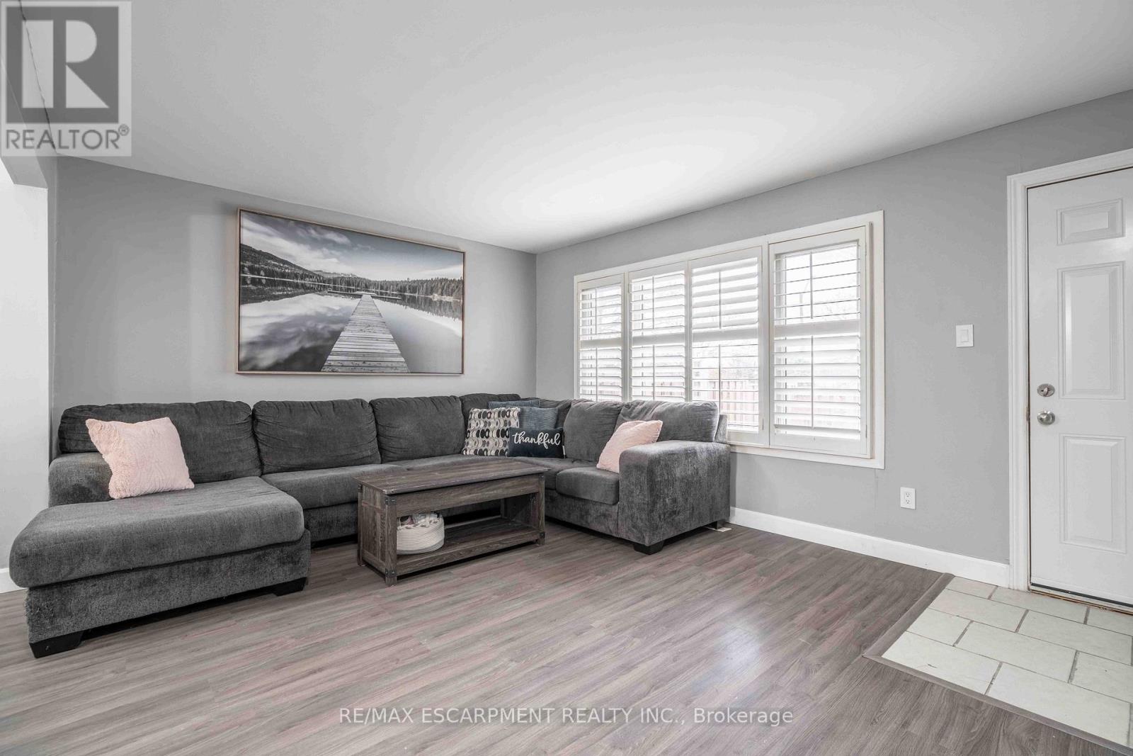 1 - 1025 Upper Gage Avenue, Hamilton, Ontario  L8V 4L2 - Photo 6 - X12551824