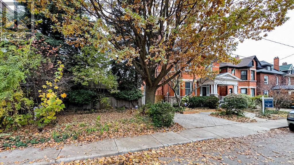 34 Holton Avenue S, Hamilton, Ontario  L8M 2L2 - Photo 2 - X12551830