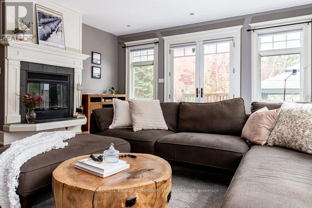 34 Holton Avenue S, Hamilton, Ontario  L8M 2L2 - Photo 21 - X12551830