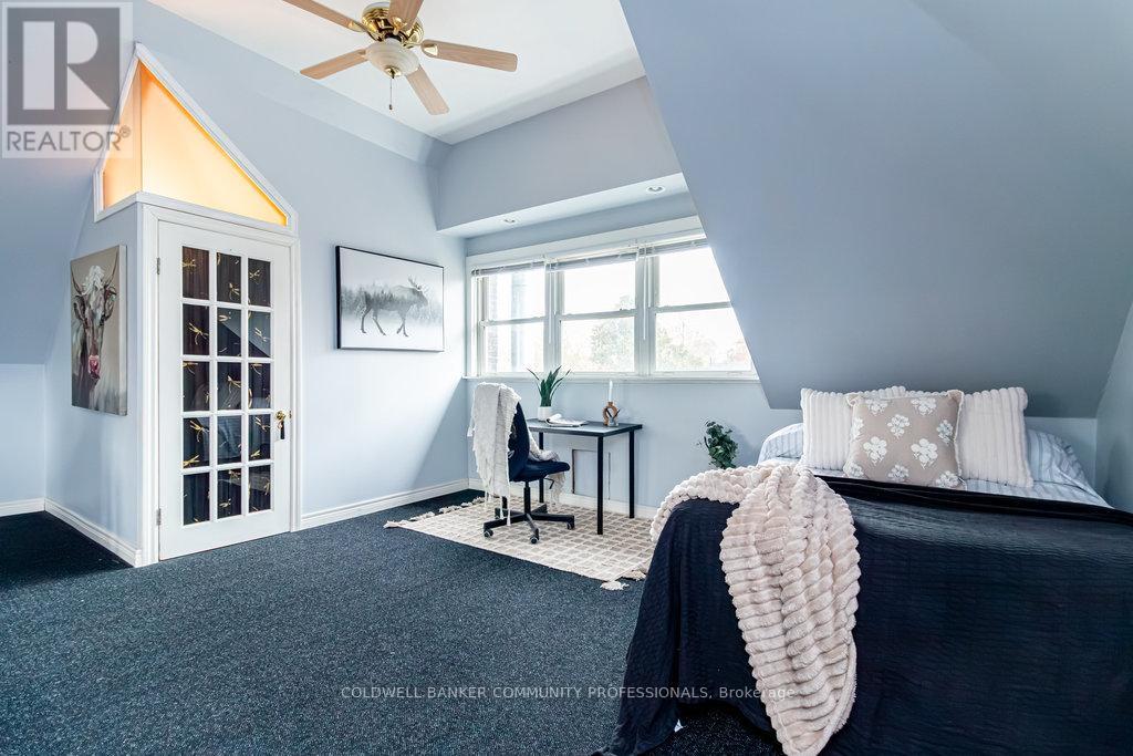 34 Holton Avenue S, Hamilton, Ontario  L8M 2L2 - Photo 40 - X12551830