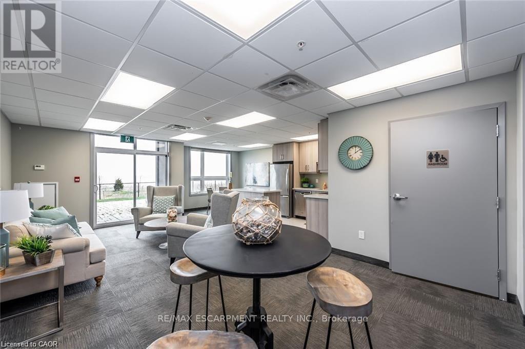 221 - 35 Southshore Crescent, Hamilton, Ontario  L8E 0J2 - Photo 31 - X12551906