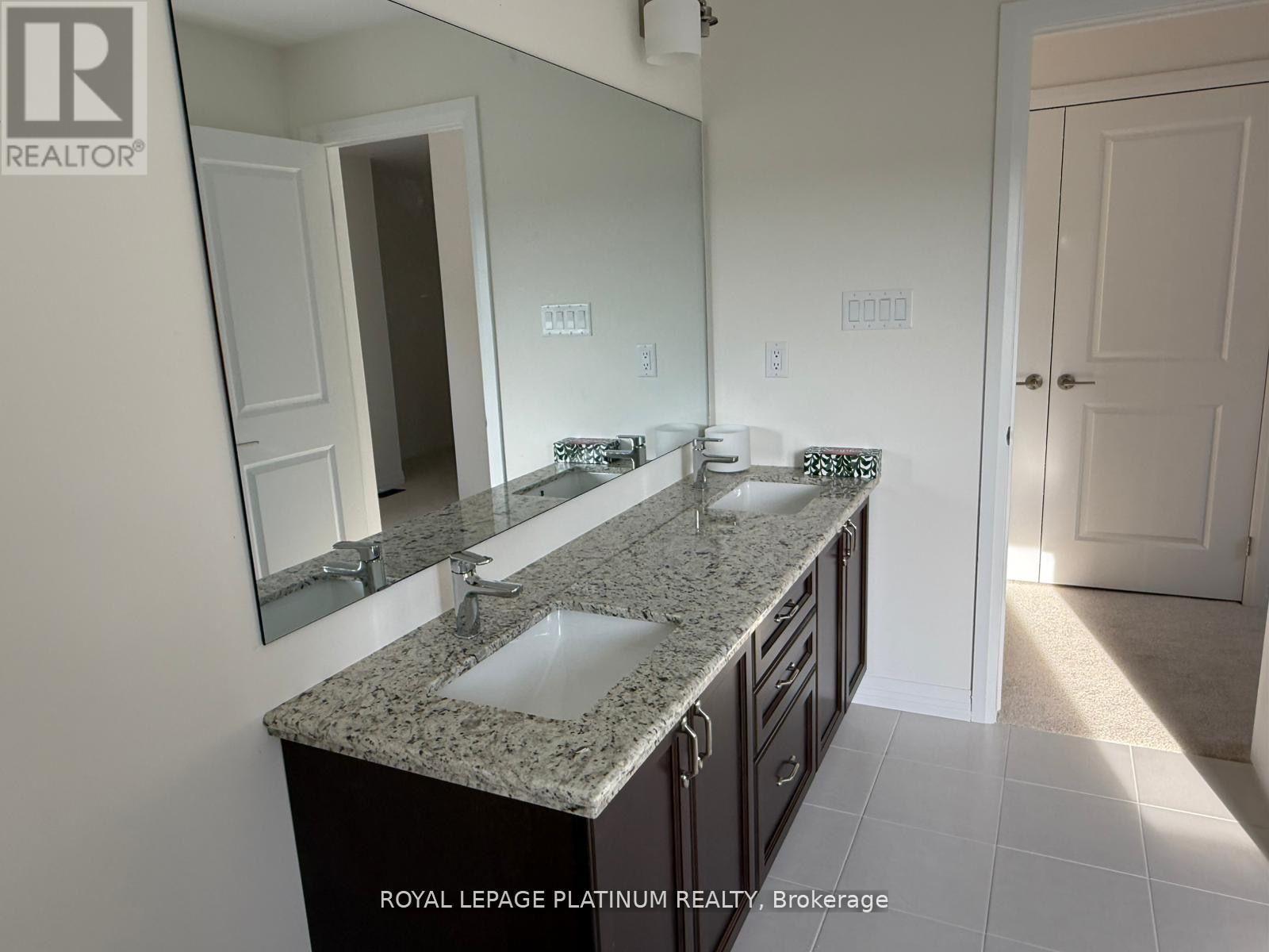 43 Mckernan Avenue, Brantford, Ontario  N3V 0C2 - Photo 14 - X12551962