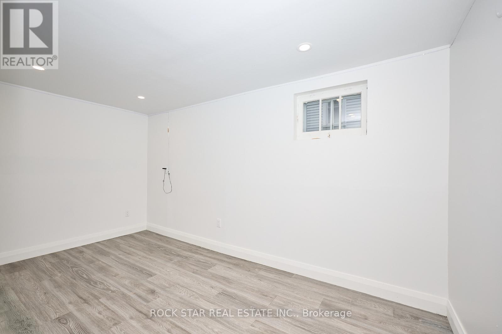 Lower - 65 Almond Street, Welland, Ontario  L3B 3P6 - Photo 6 - X12551972