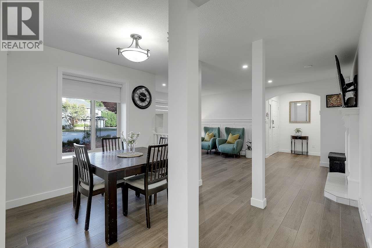 19358 Cusick Crescent, Pitt Meadows, British Columbia  V3Y 2M9 - Photo 12 - R3067773