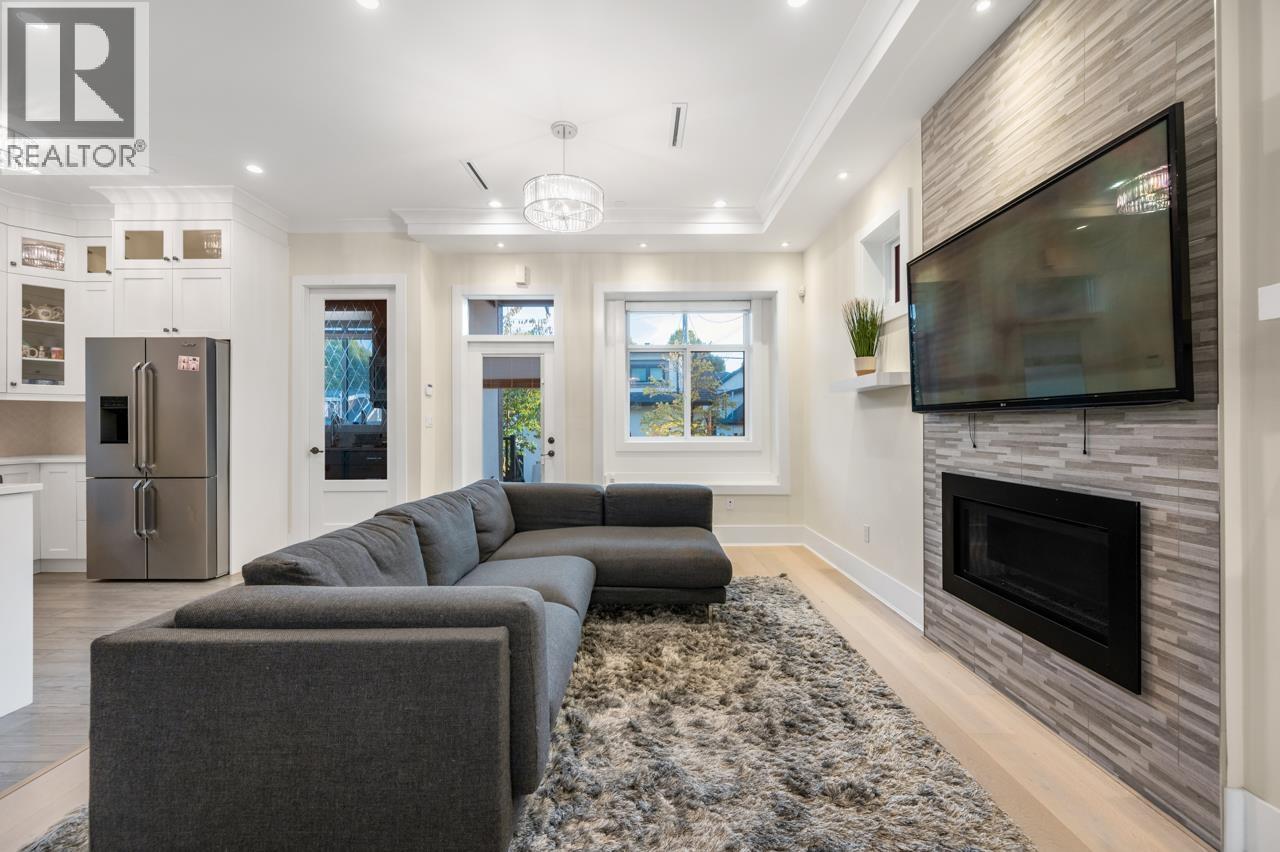 288 E 59th Avenue, Vancouver, British Columbia  V5X 1X9 - Photo 3 - R3031478