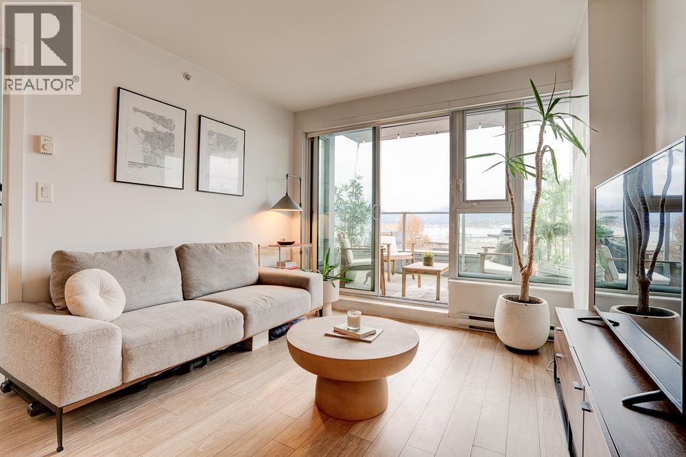 201 983 E Hastings Street, Vancouver, British Columbia  V6A 0G9 - Photo 3 - R3066424