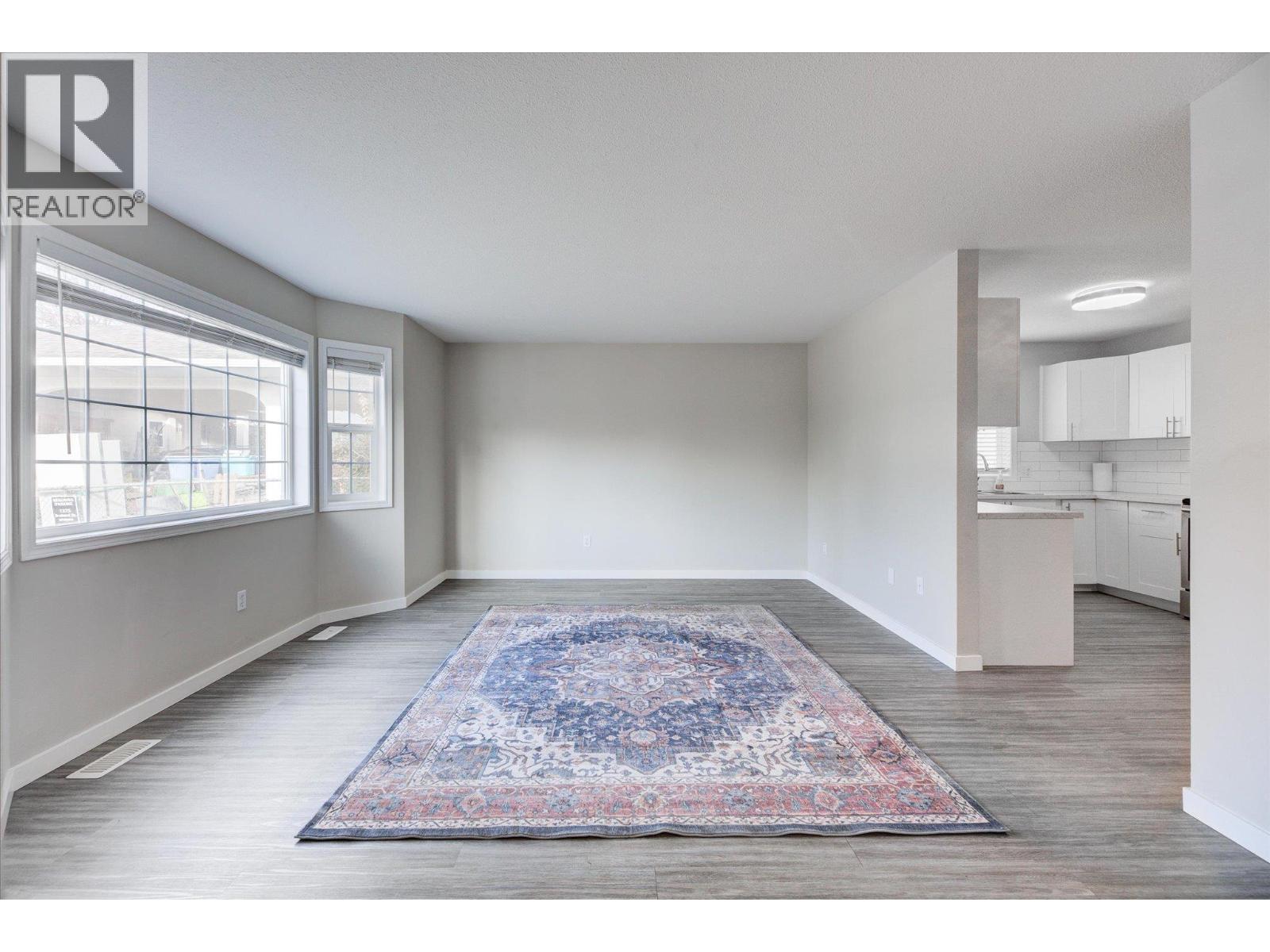 1375/1377 Orchard Drive, Kelowna, British Columbia  V1Y 3V1 - Photo 8 - 10361854