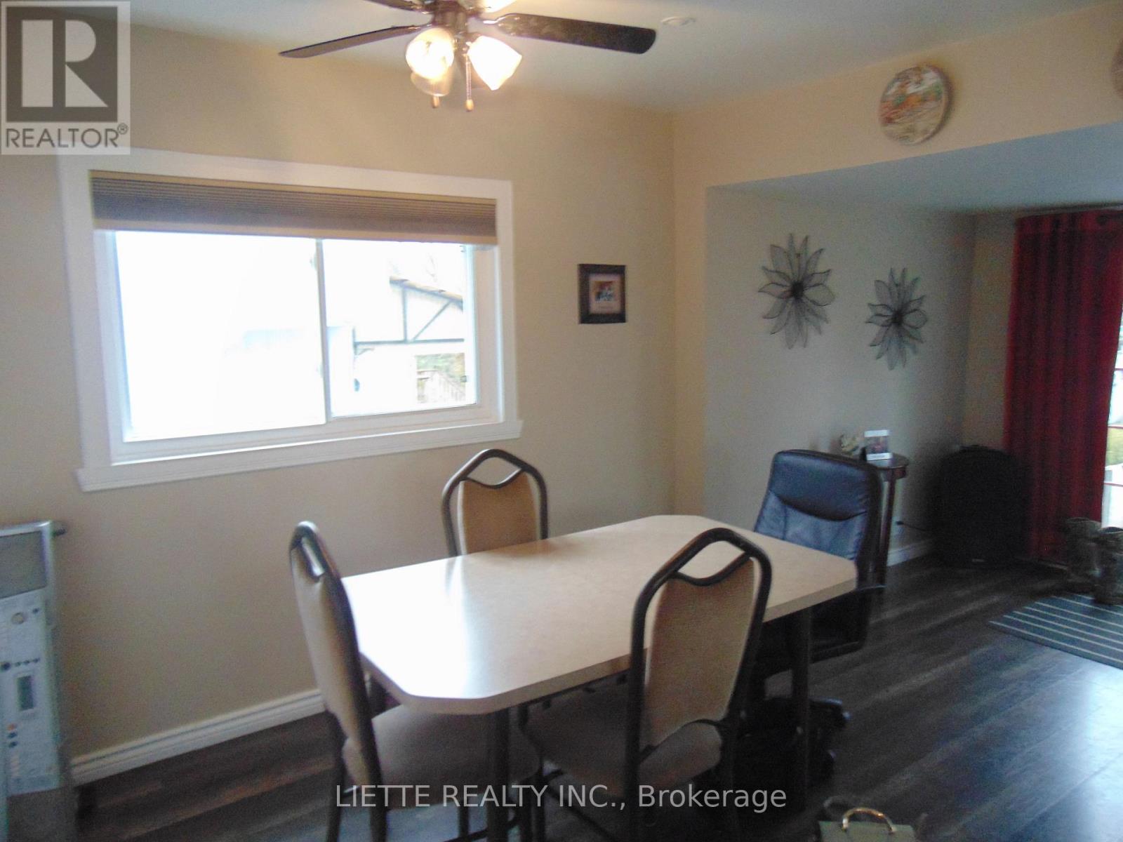 317 8th Street E, Cornwall, Ontario  K6H 2S6 - Photo 8 - X12552000