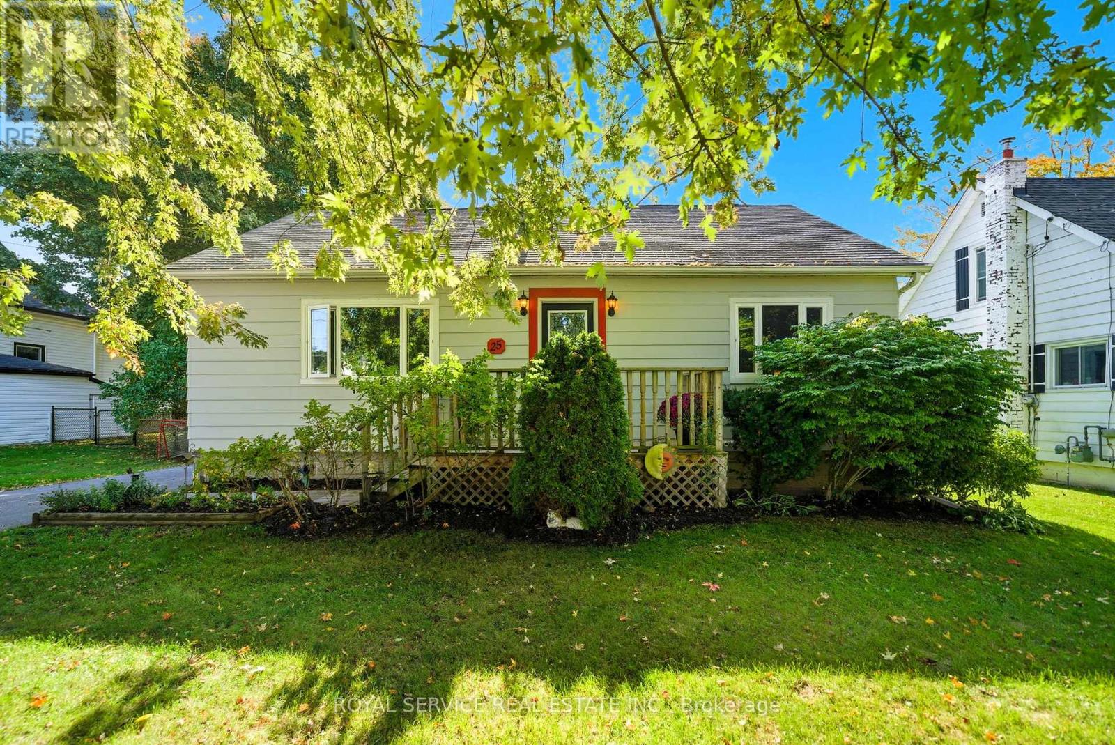 25 King Street W, Cramahe (Colborne), Ontario  K0K 1S0 - Photo 4 - X12460259