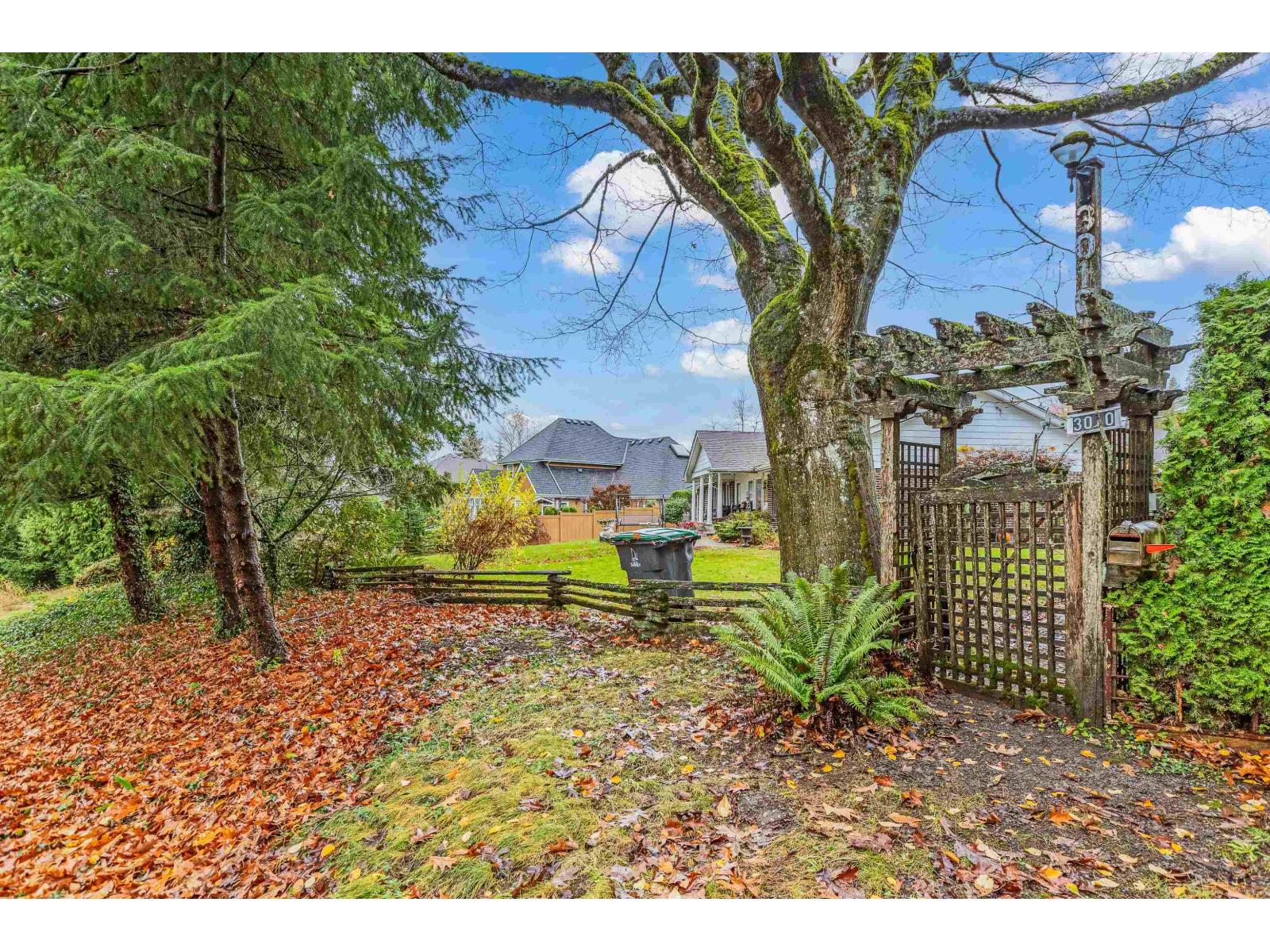 3010 Semiamhoo Trail, Surrey, British Columbia  V4P 1H3 - Photo 32 - R3067899