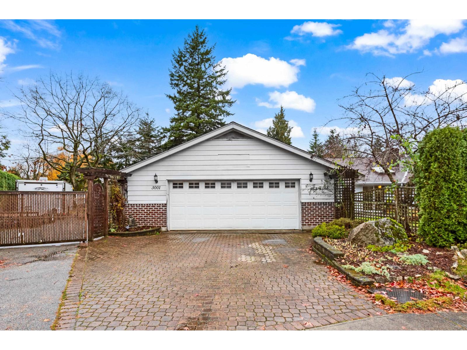 3010 Semiamhoo Trail, Surrey, British Columbia  V4P 1H3 - Photo 4 - R3067899