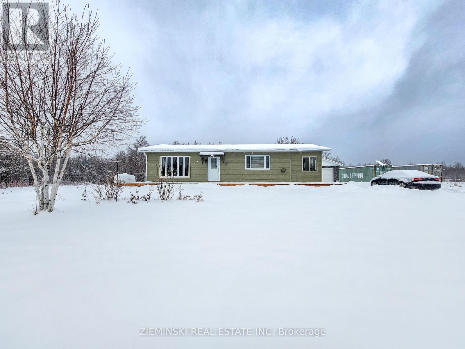 545 Silver Queen Lake Road, Cochrane, Ontario P0L 1C0 - Photo 1 - T12442324