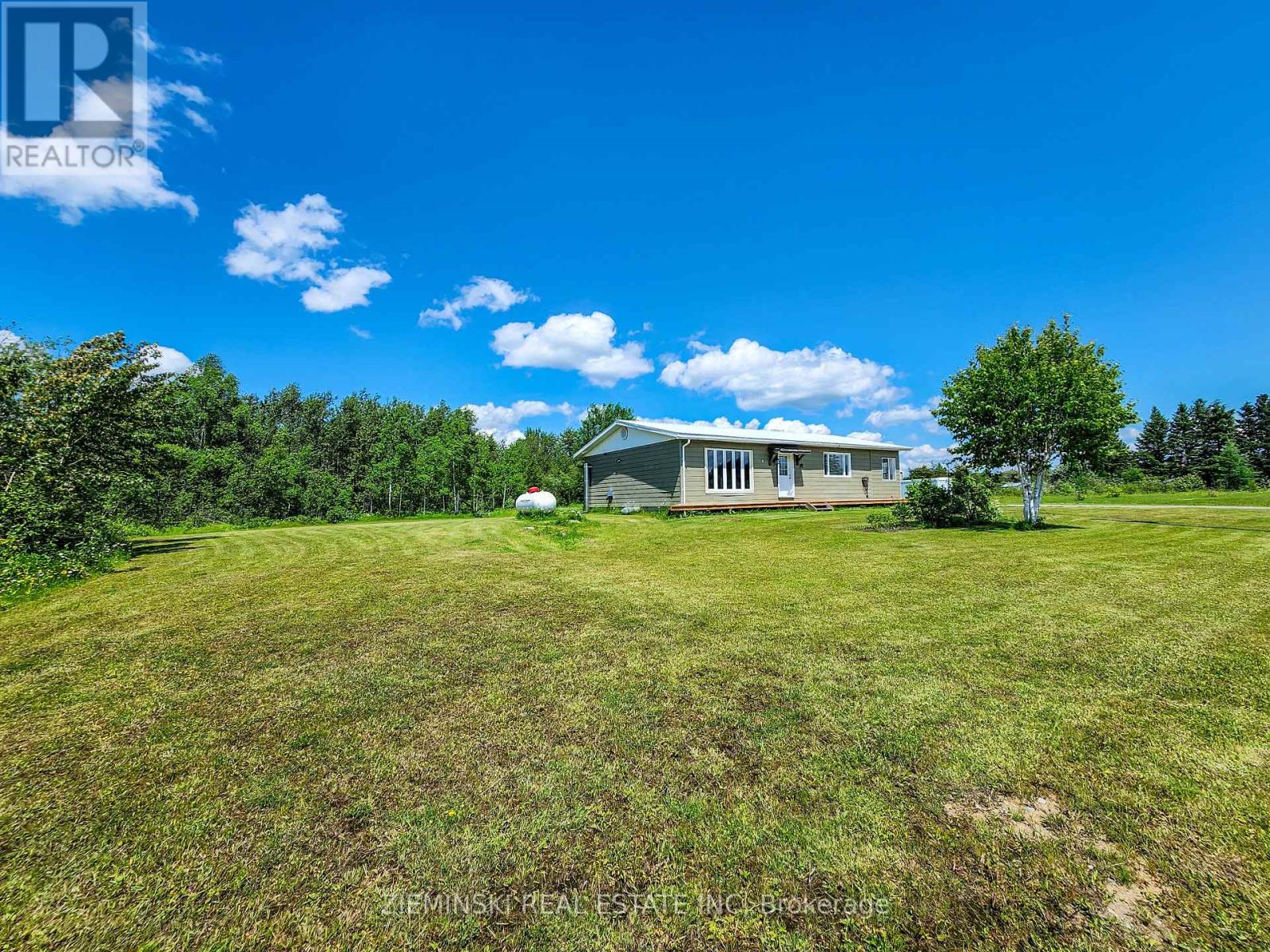 545 Silver Queen Lake Road, Cochrane, Ontario P0L 1C0 - Photo 31 - T12442324