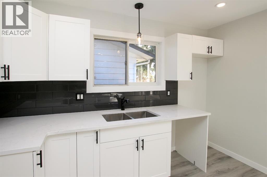 6318 Horn Street, Red Deer, Alberta  T4N 5M5 - Photo 12 - A2261795