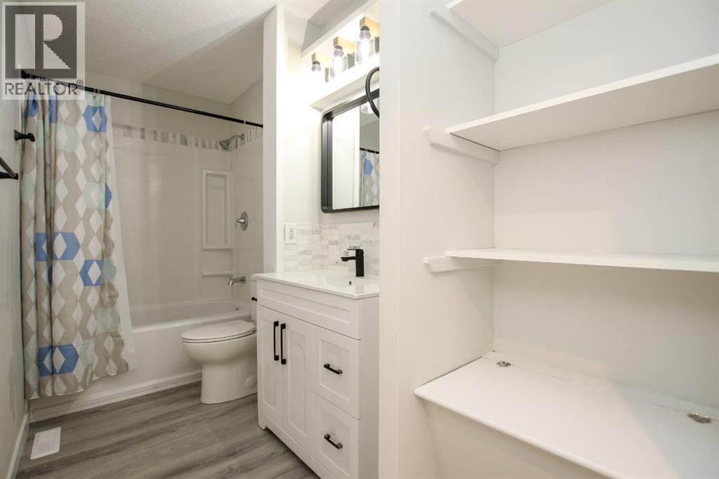 6318 Horn Street, Red Deer, Alberta  T4N 5M5 - Photo 20 - A2261795